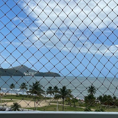 Apto Beira Mar Pe Na Areia Caraguatatuba Extérieur photo