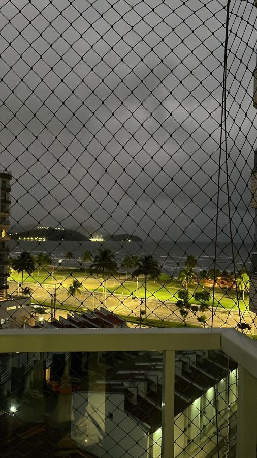 Apto Beira Mar Pe Na Areia Caraguatatuba Extérieur photo